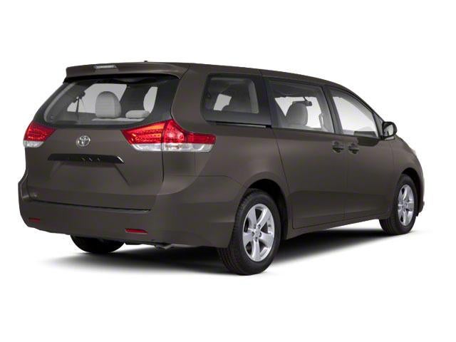 2011 Toyota Sienna 5dr 7-Pass Van V6 XLE AWD (Natl)