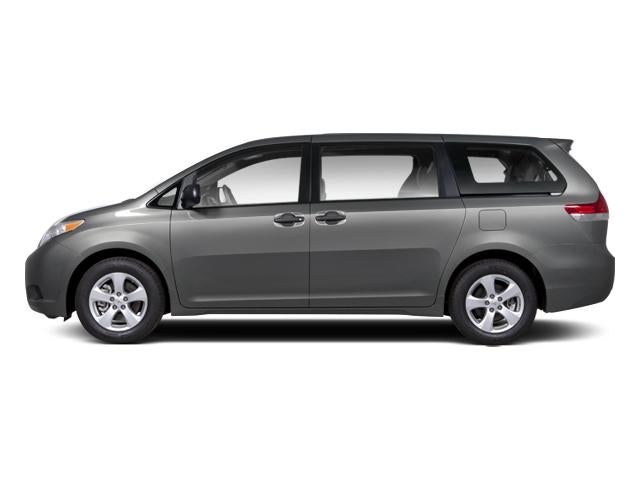 2011 Toyota Sienna 5dr 7-Pass Van V6 XLE AWD (Natl)