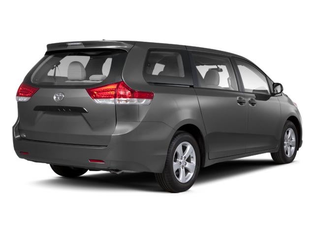 2011 Toyota Sienna 5dr 7-Pass Van V6 XLE AWD (Natl)