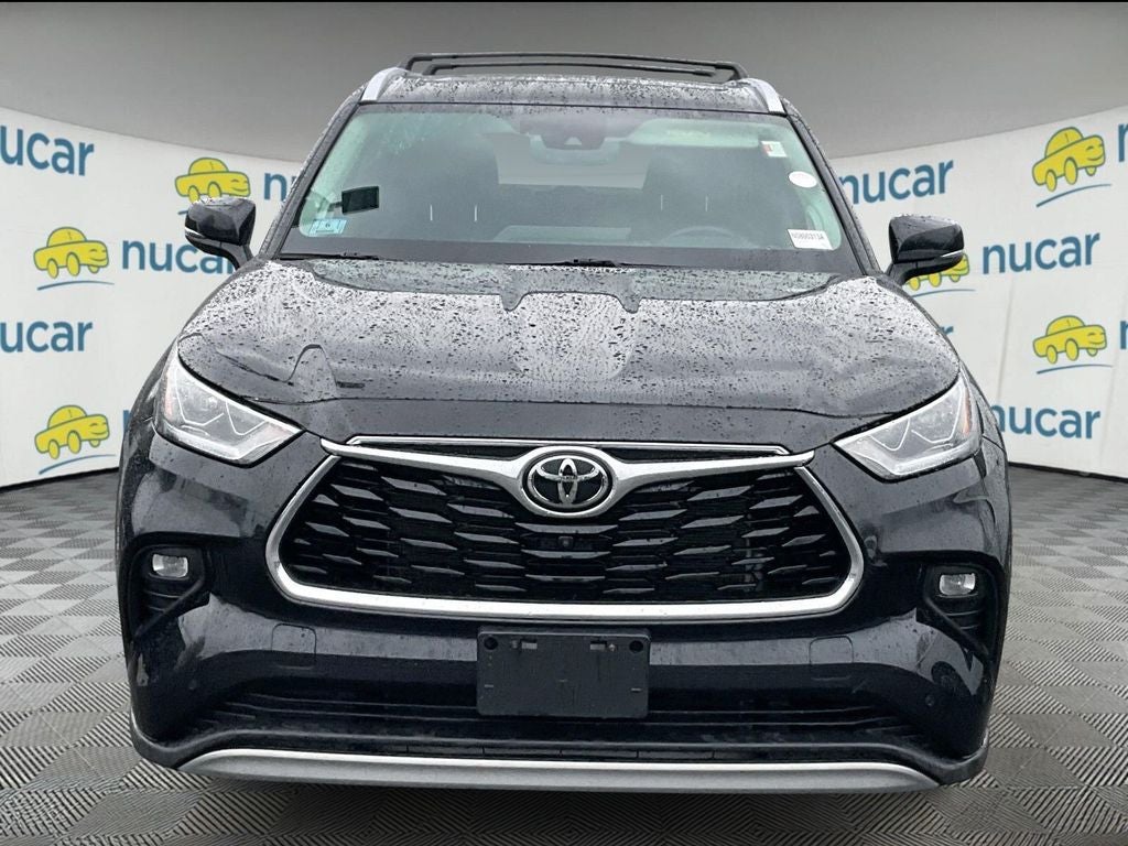 2022 Toyota Highlander Platinum