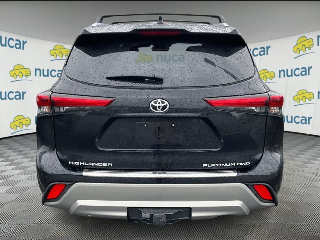 2022 Toyota Highlander Platinum