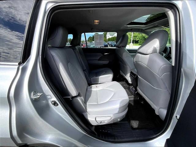 2022 Toyota Highlander XLE AWD (Natl)