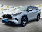 2022 Toyota Highlander XLE AWD (Natl)