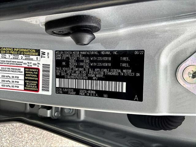 2022 Toyota Highlander XLE AWD (Natl)