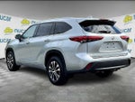 2022 Toyota Highlander XLE AWD (Natl)