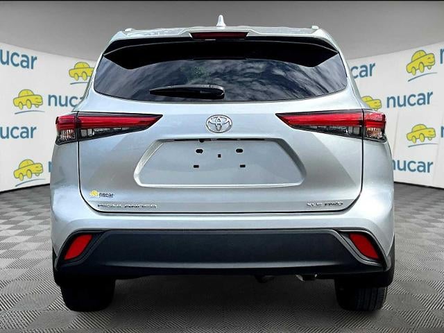 2022 Toyota Highlander XLE AWD (Natl)