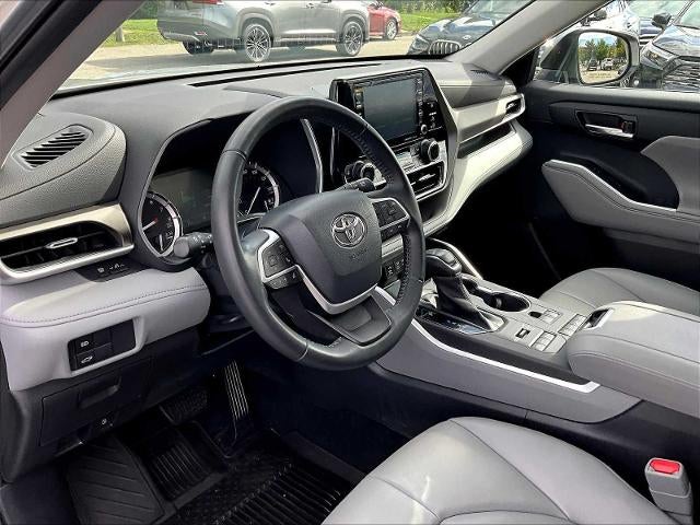 2022 Toyota Highlander XLE AWD (Natl)