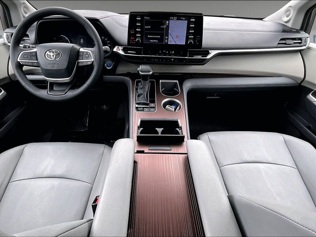 2023 Toyota Sienna XLE 7 Passenger