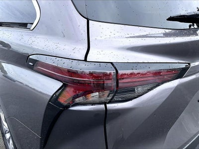 2023 Toyota Sienna XLE 7 Passenger