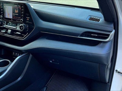 2022 Toyota Highlander XSE AWD (Natl)