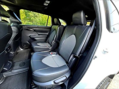 2022 Toyota Highlander XSE AWD (Natl)