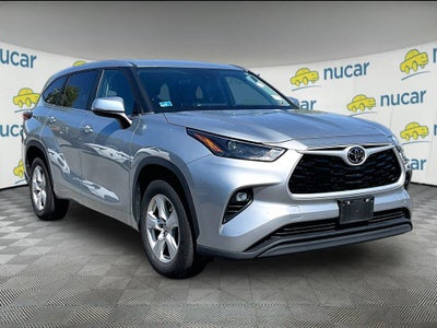 2023 Toyota Highlander LE