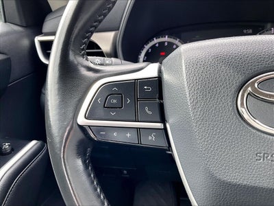2023 Toyota Highlander LE