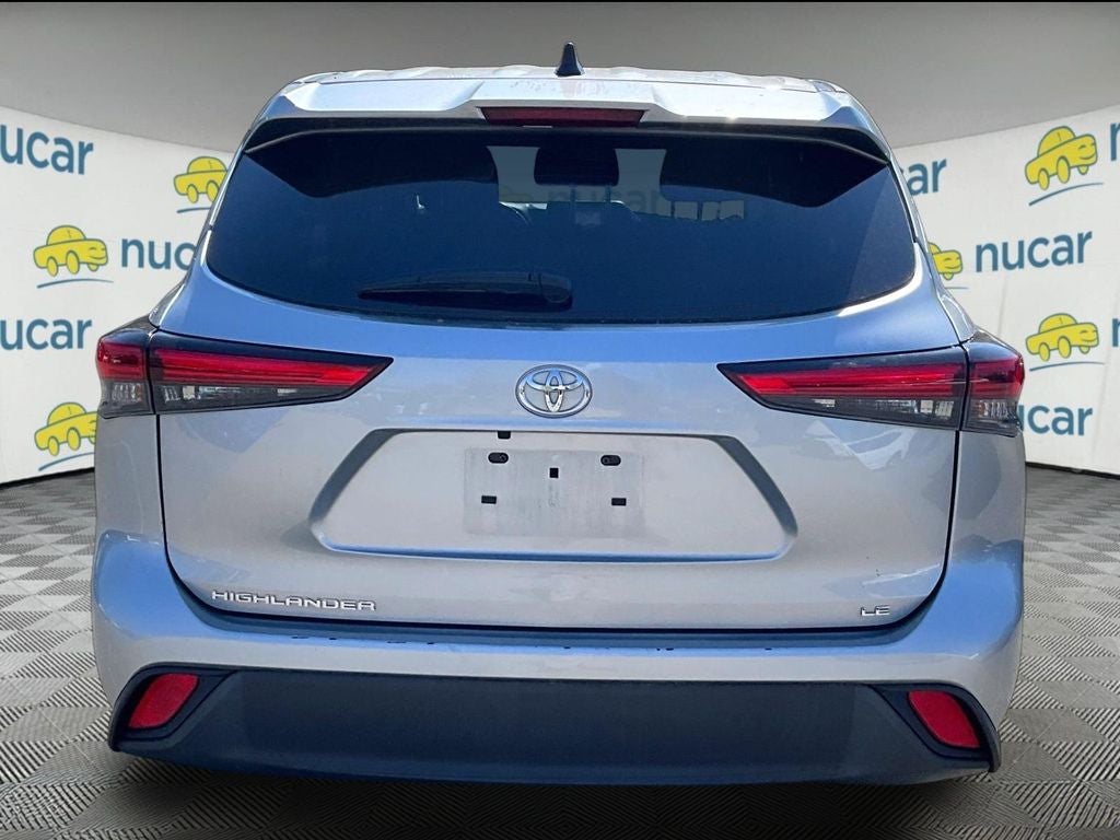 2023 Toyota Highlander LE
