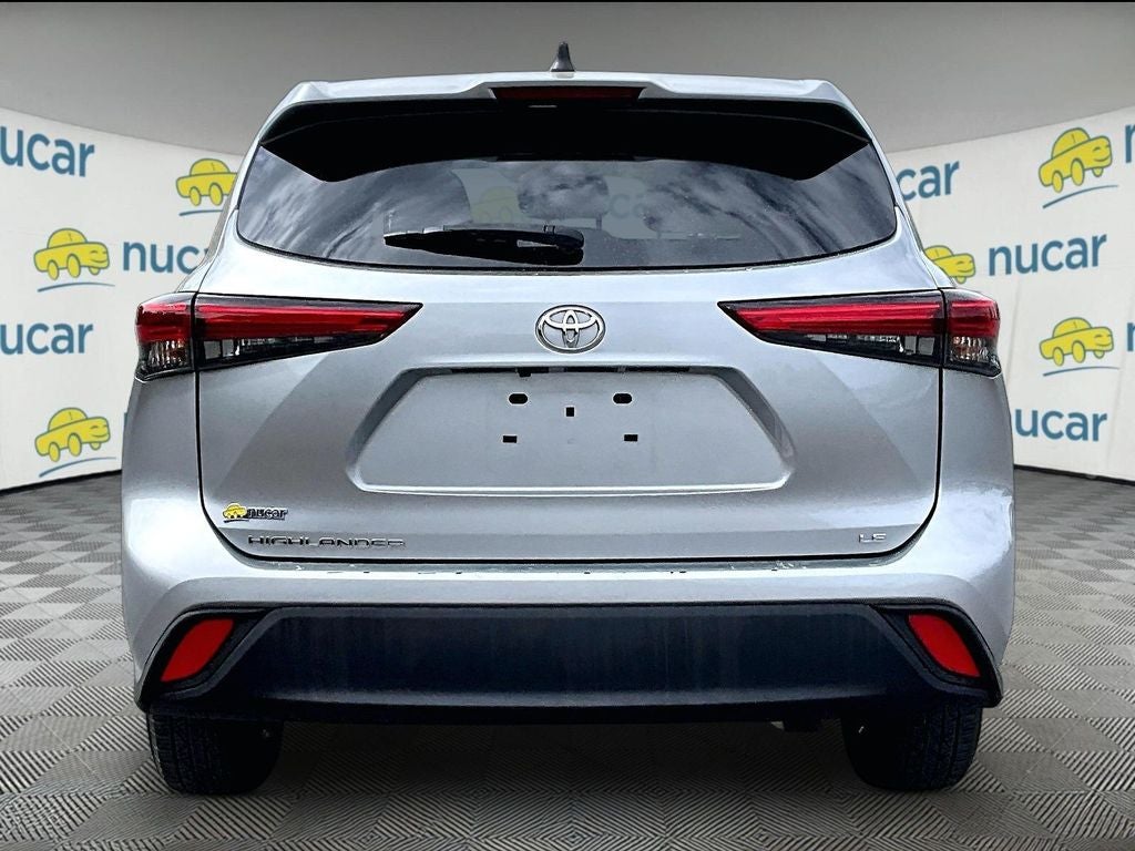 2023 Toyota Highlander LE