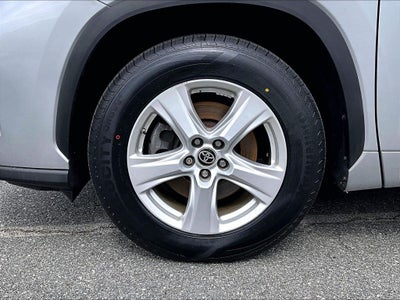2023 Toyota Highlander LE
