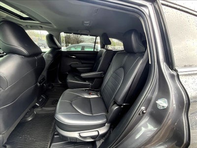 2024 Toyota Highlander XLE