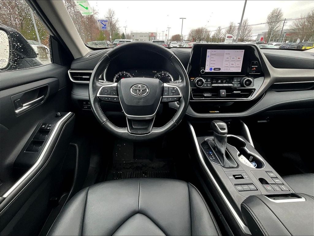 2024 Toyota Highlander XLE