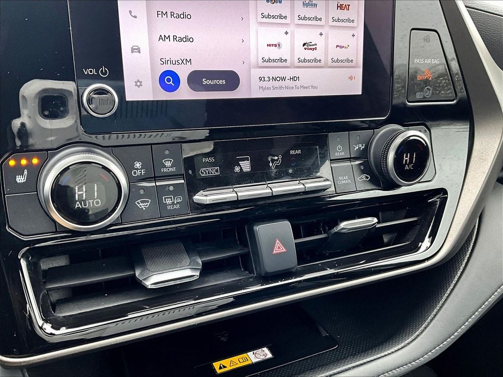 2024 Toyota Highlander XLE