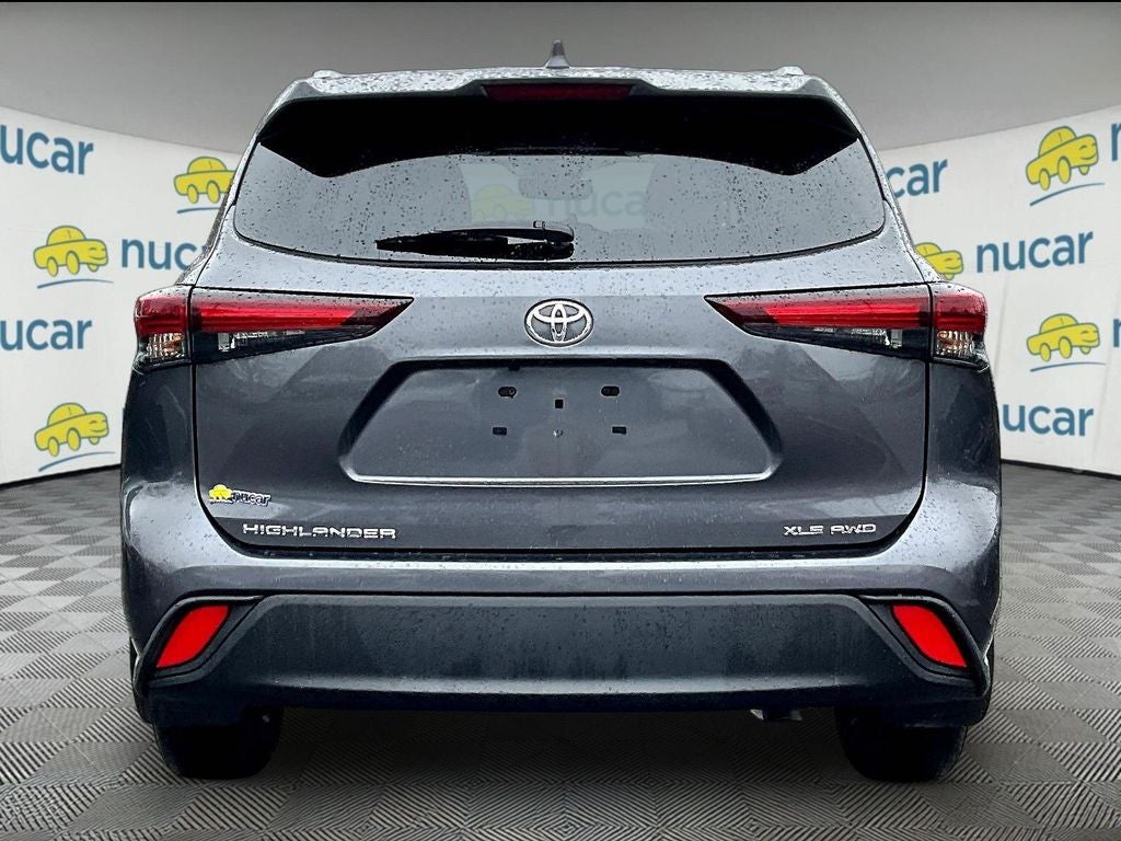 2024 Toyota Highlander XLE