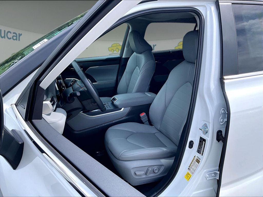 2026 Toyota Highlander XLE