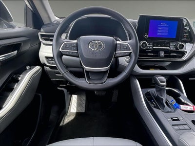 2026 Toyota Highlander XLE
