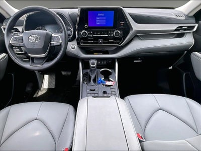 2026 Toyota Highlander XLE