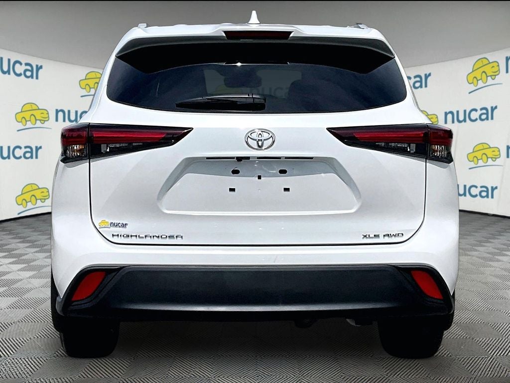 2026 Toyota Highlander XLE