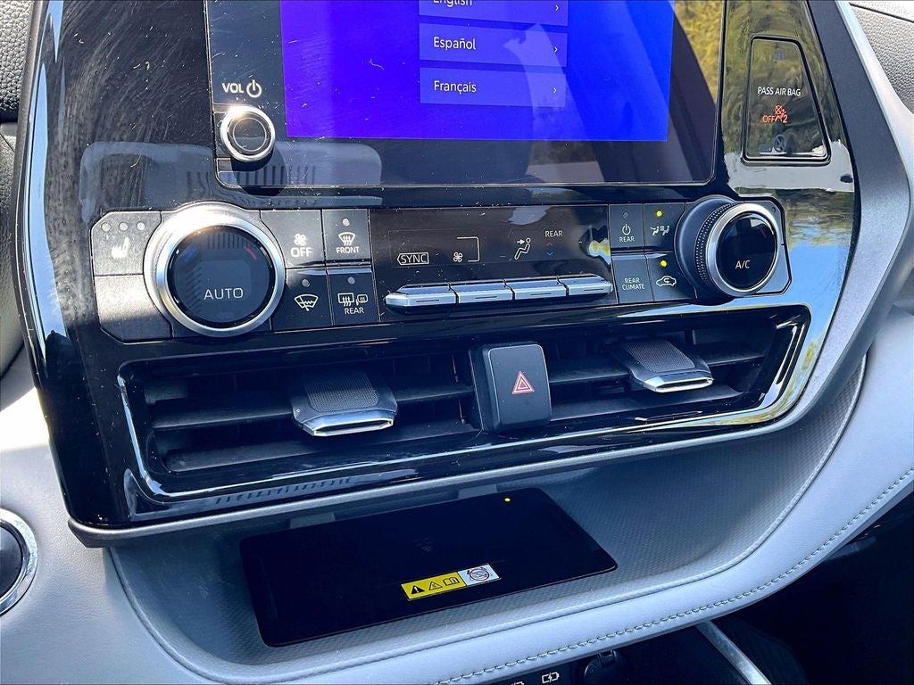 2023 Toyota Highlander XLE