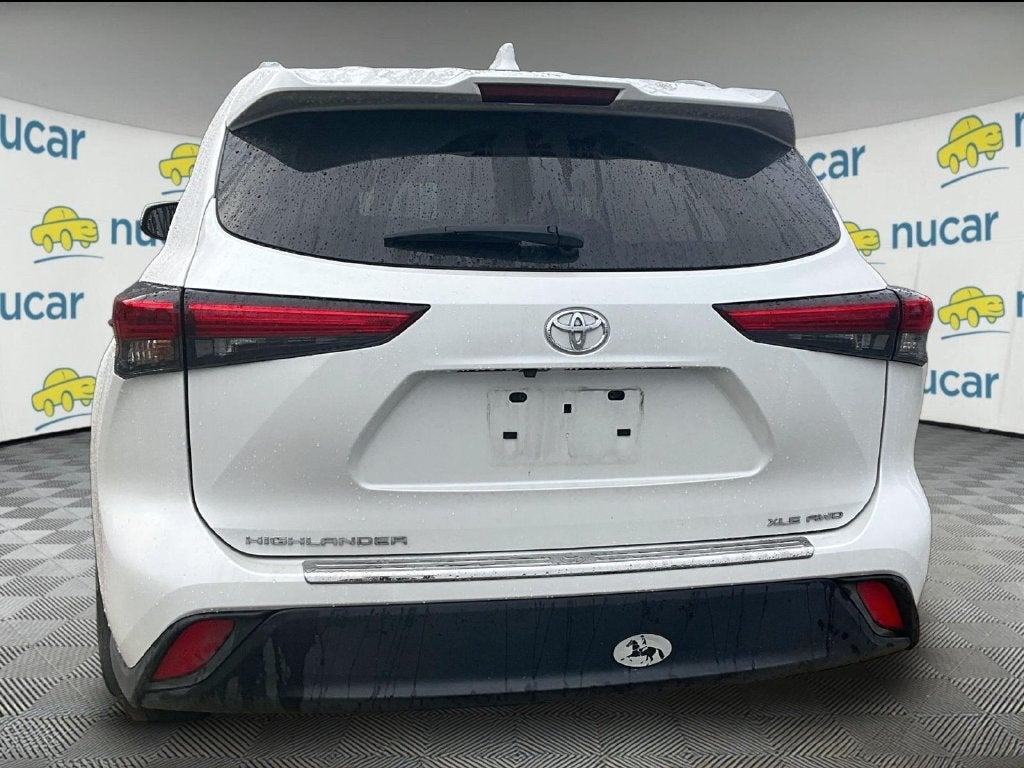 2023 Toyota Highlander XLE