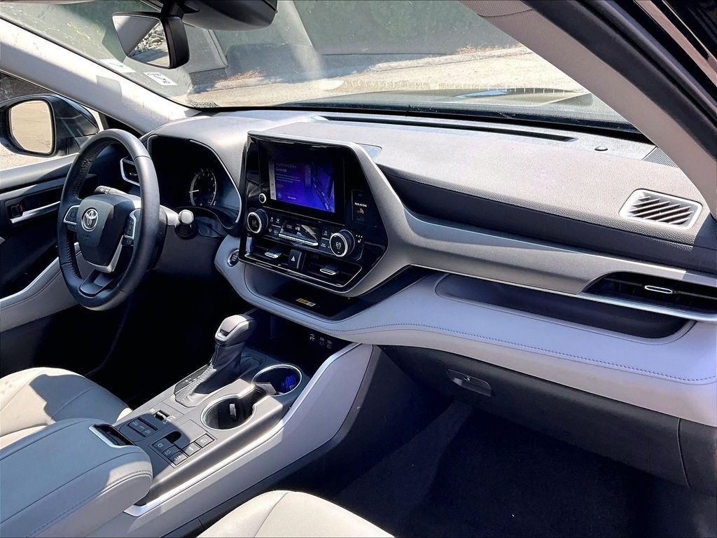 2023 Toyota Highlander XLE AWD (Natl)