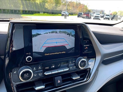 2023 Toyota Highlander XLE AWD (Natl)