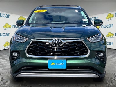 2025 Toyota Highlander Platinum