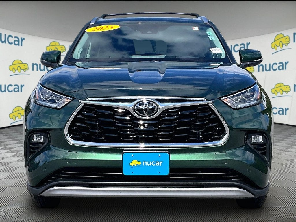 2025 Toyota Highlander Platinum