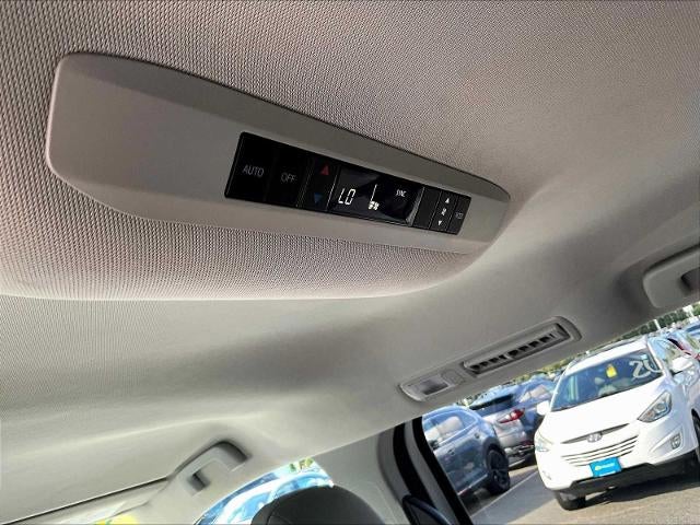 2024 Toyota Sienna LE FWD 8-Passenger (Natl)