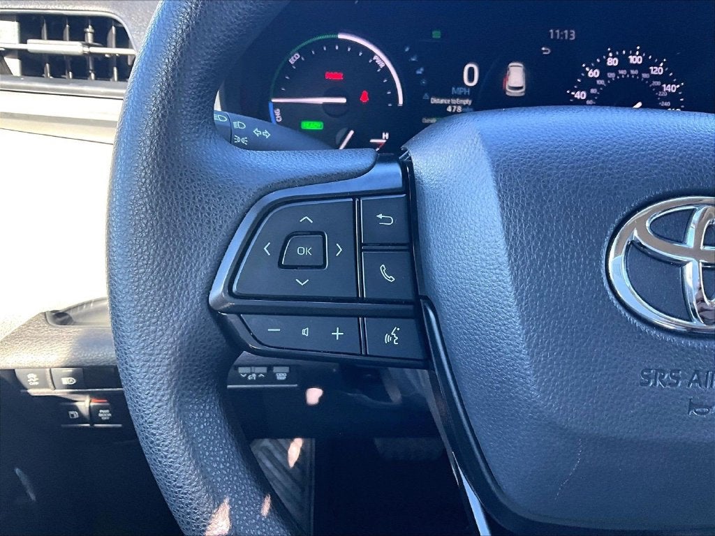 2025 Toyota Sienna LE 8 Passenger