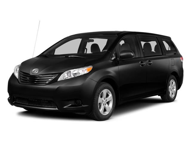 2014 Toyota Sienna 5dr 8-Pass Van V6 SE FWD (Natl)