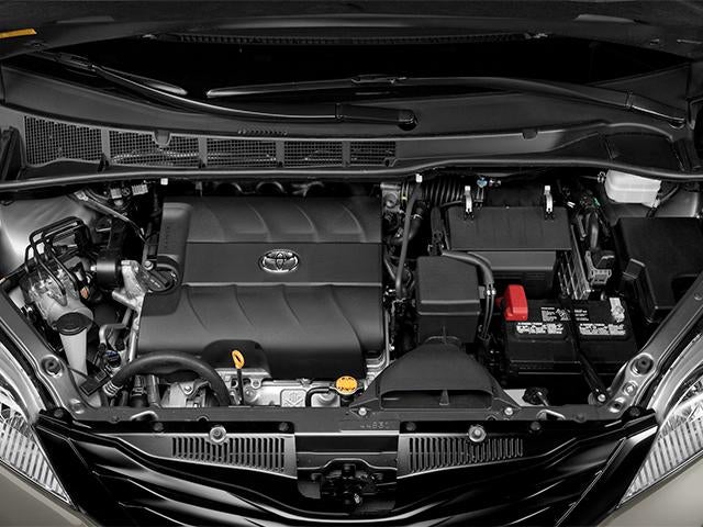 2014 Toyota Sienna 5dr 8-Pass Van V6 SE FWD (Natl)