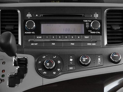 2014 Toyota Sienna 5dr 8-Pass Van V6 SE FWD (Natl)