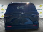 2025 Toyota Sienna XLE 8 Passenger
