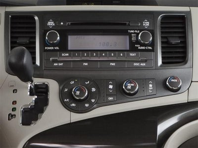 2011 Toyota Sienna 5dr 7-Pass Van V6 FWD (Natl)