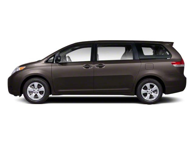 2011 Toyota Sienna 5dr 7-Pass Van V6 FWD (Natl)