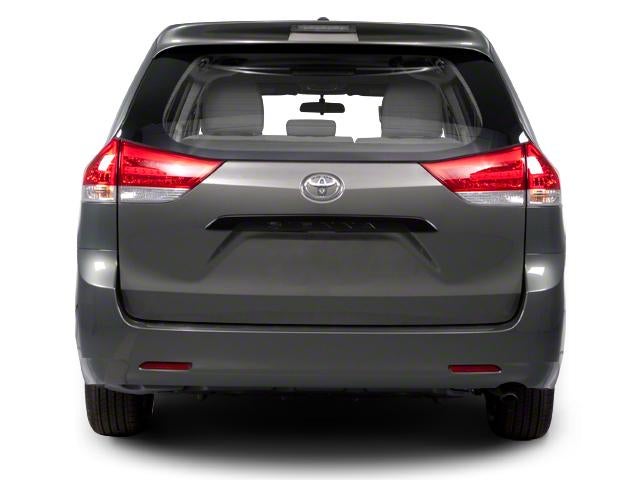 2011 Toyota Sienna 5dr 7-Pass Van V6 FWD (Natl)