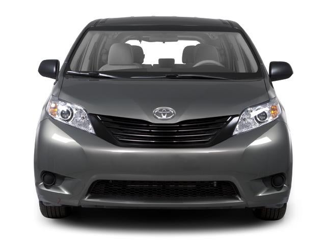 2011 Toyota Sienna 5dr 7-Pass Van V6 FWD (Natl)