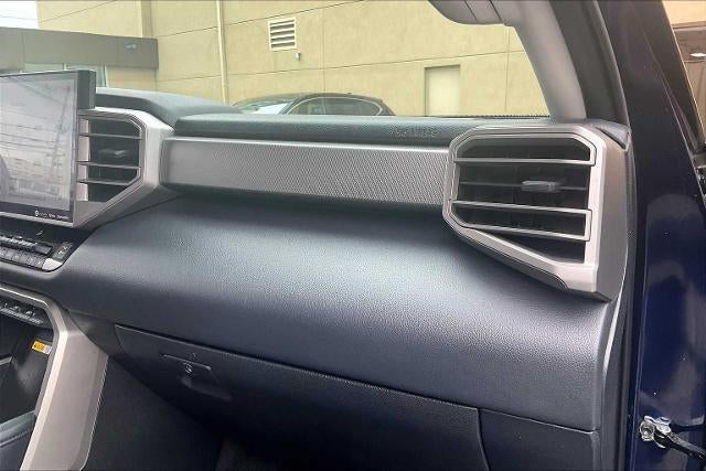 2023 Toyota Tundra 4WD 4WD Limited CrewMax 5.5' Bed (Natl)