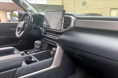 2023 Toyota Tundra 4WD 4WD Limited CrewMax 5.5' Bed (Natl)