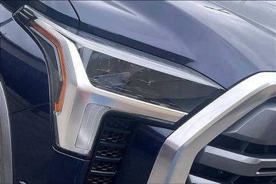 2023 Toyota Tundra 4WD 4WD Limited CrewMax 5.5' Bed (Natl)