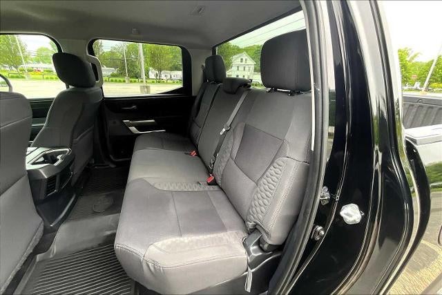 2022 Toyota Tundra 4WD 4WD SR5 CrewMax 5.5' Bed (SE)