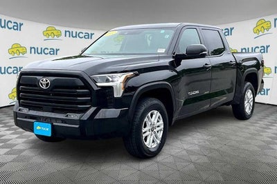 2022 Toyota Tundra 4WD 4WD SR5 CrewMax 5.5' Bed (SE)