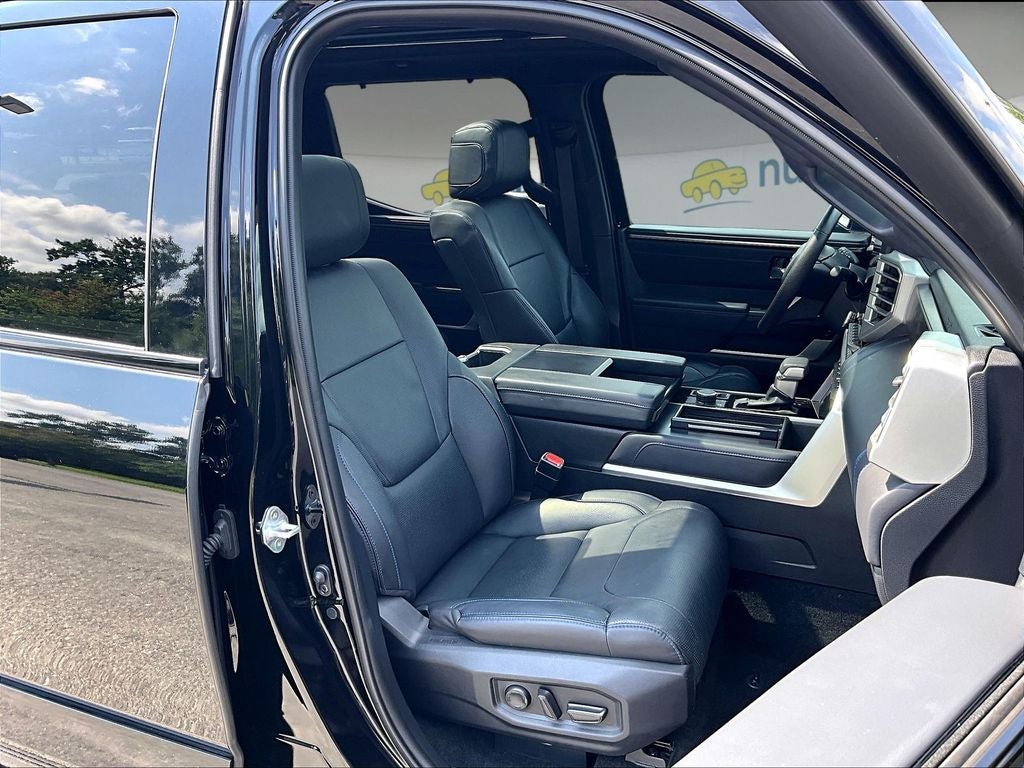 2023 Toyota Tundra Hybrid Platinum